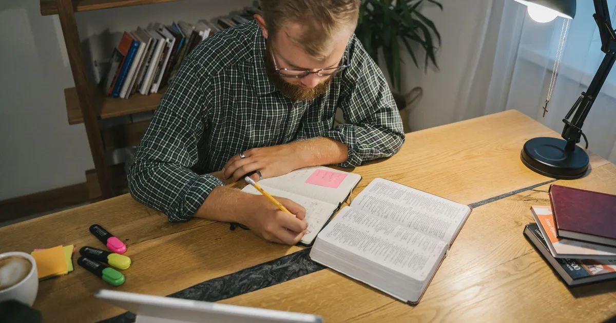 How to Study the Bible for Beginners