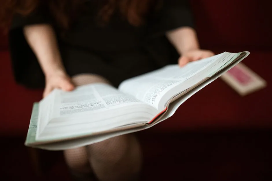 What Does the Bible Say About a Woman Preaching?